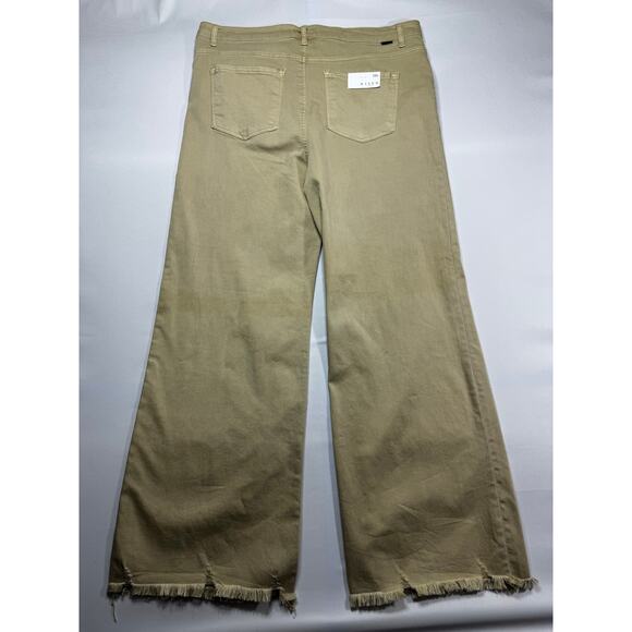 NWT Risen Women's High Rise Wide Leg Tan Denim Jeans - Size 2XL (39x32) - Picture 2 of 8